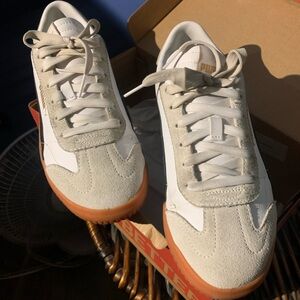 Puma Suede JR Shoes - White and Black